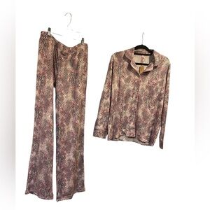 NWT SKIMS long sleeve sleep set BLOOM MINI MULTI ANIMAL Size  M